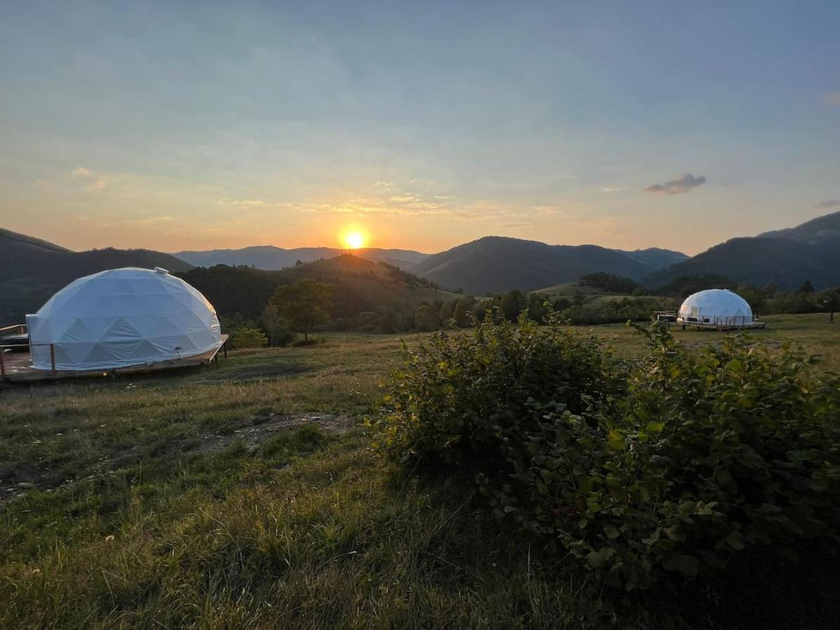 Готель Tranquil Dome - Manta'S Retreat Glamping Cornereva Екстер'єр фото