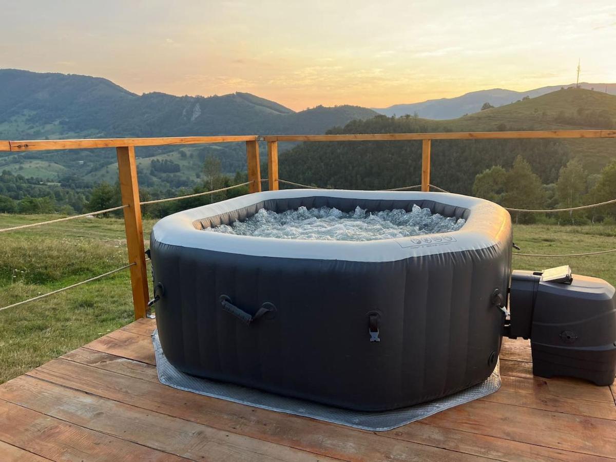 Готель Tranquil Dome - Manta'S Retreat Glamping Cornereva Екстер'єр фото