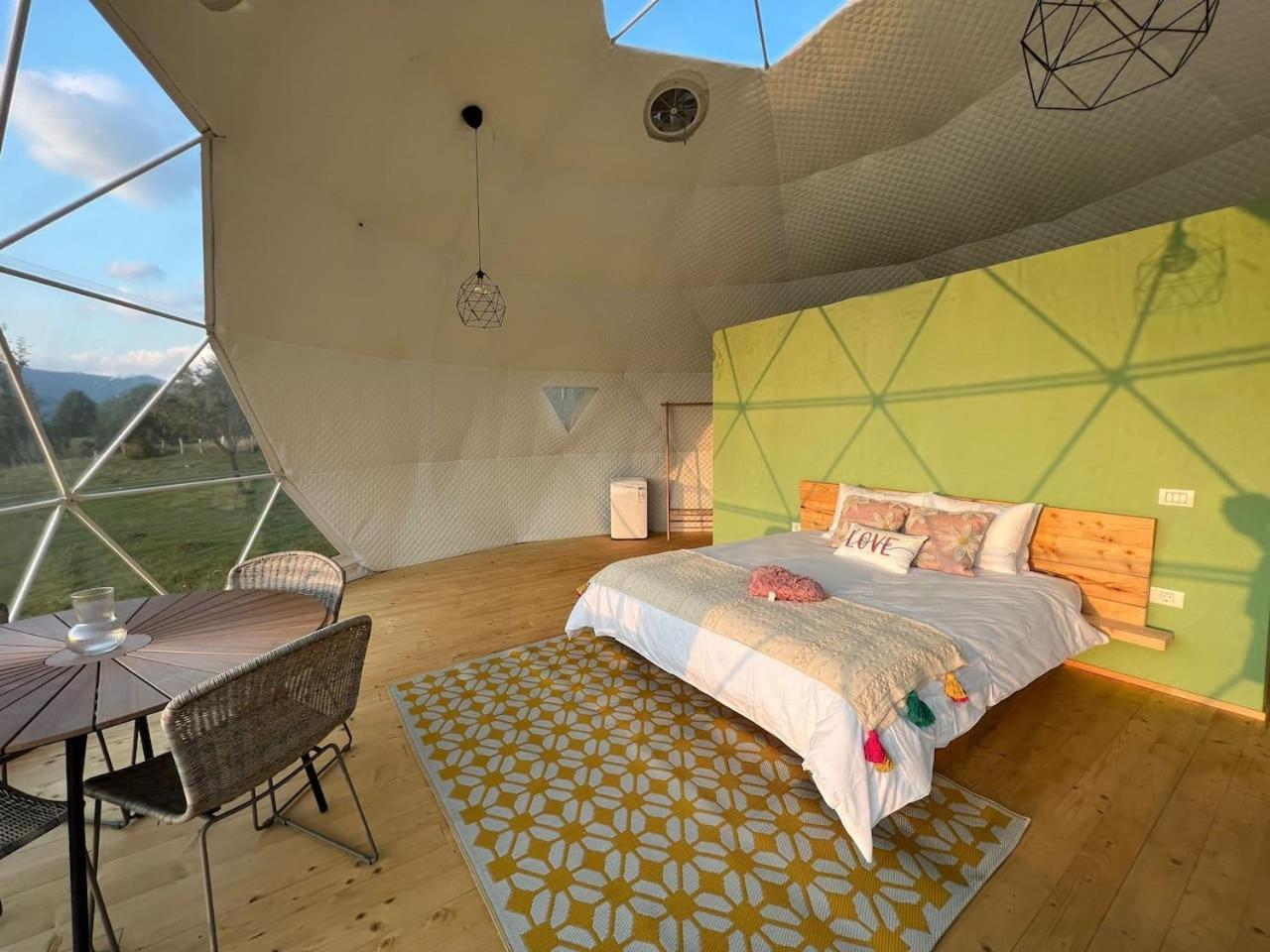 Готель Tranquil Dome - Manta'S Retreat Glamping Cornereva Екстер'єр фото