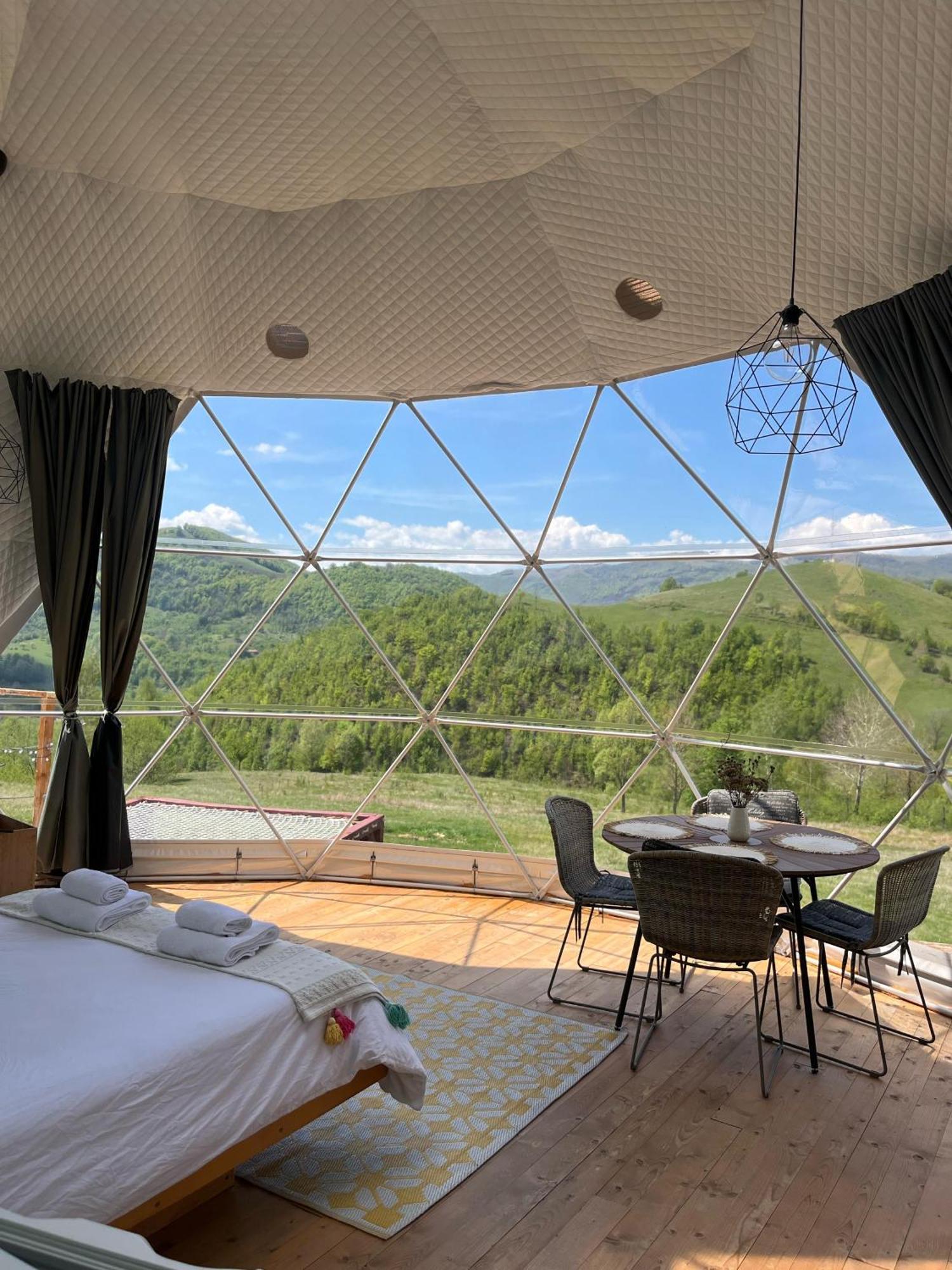 Готель Tranquil Dome - Manta'S Retreat Glamping Cornereva Екстер'єр фото